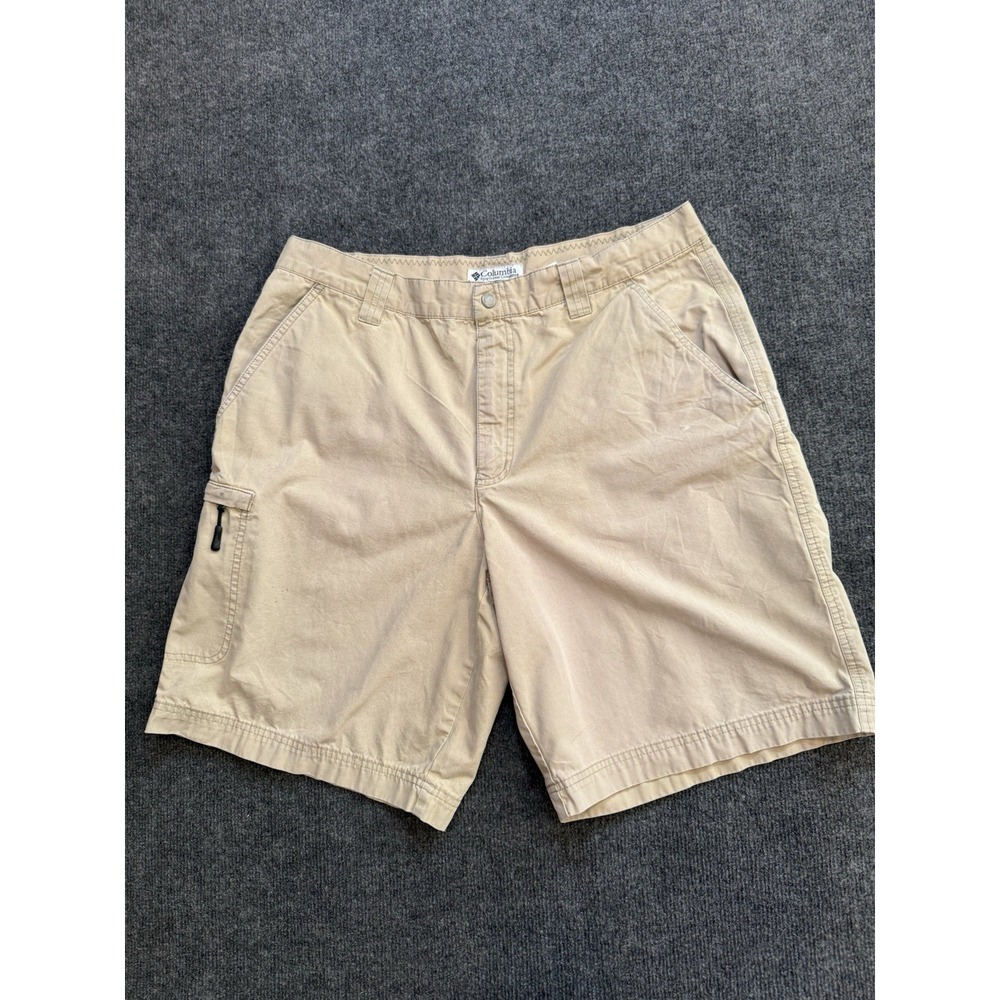 Columbia 100% Cotton Cargo Shorts Mens Size 36 - 10" Inseam!